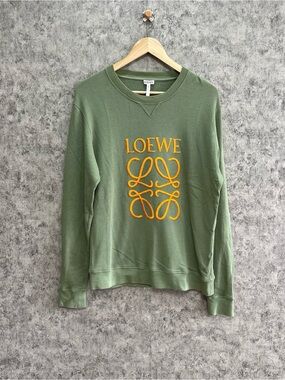 🚩steal Loewe Sage Green Crewneck Sweatshirt with Subtle Logo Tag